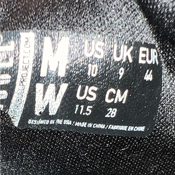 NOBULL Men's Black Athletic Shoes - Picture 4 of 4